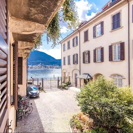 Altido Superb And Chic Flat In Viale Geno, Como Lake *